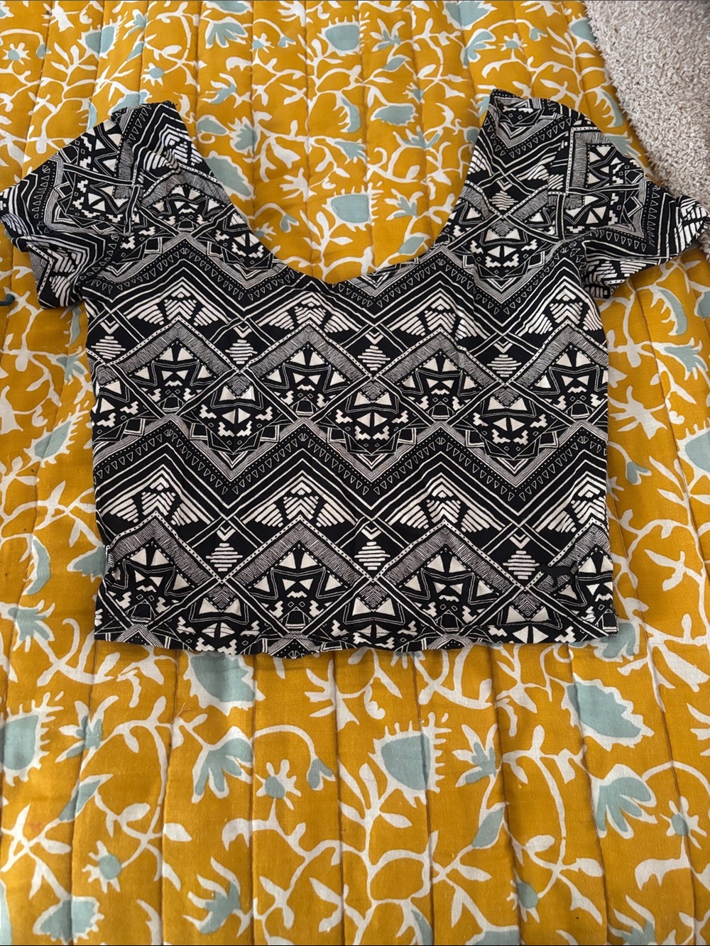 Victorias Secret Pink Bodycon Geometric Crop Top Black white 90s